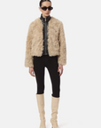 Model in Apparis Lillet Sherpa Bomber