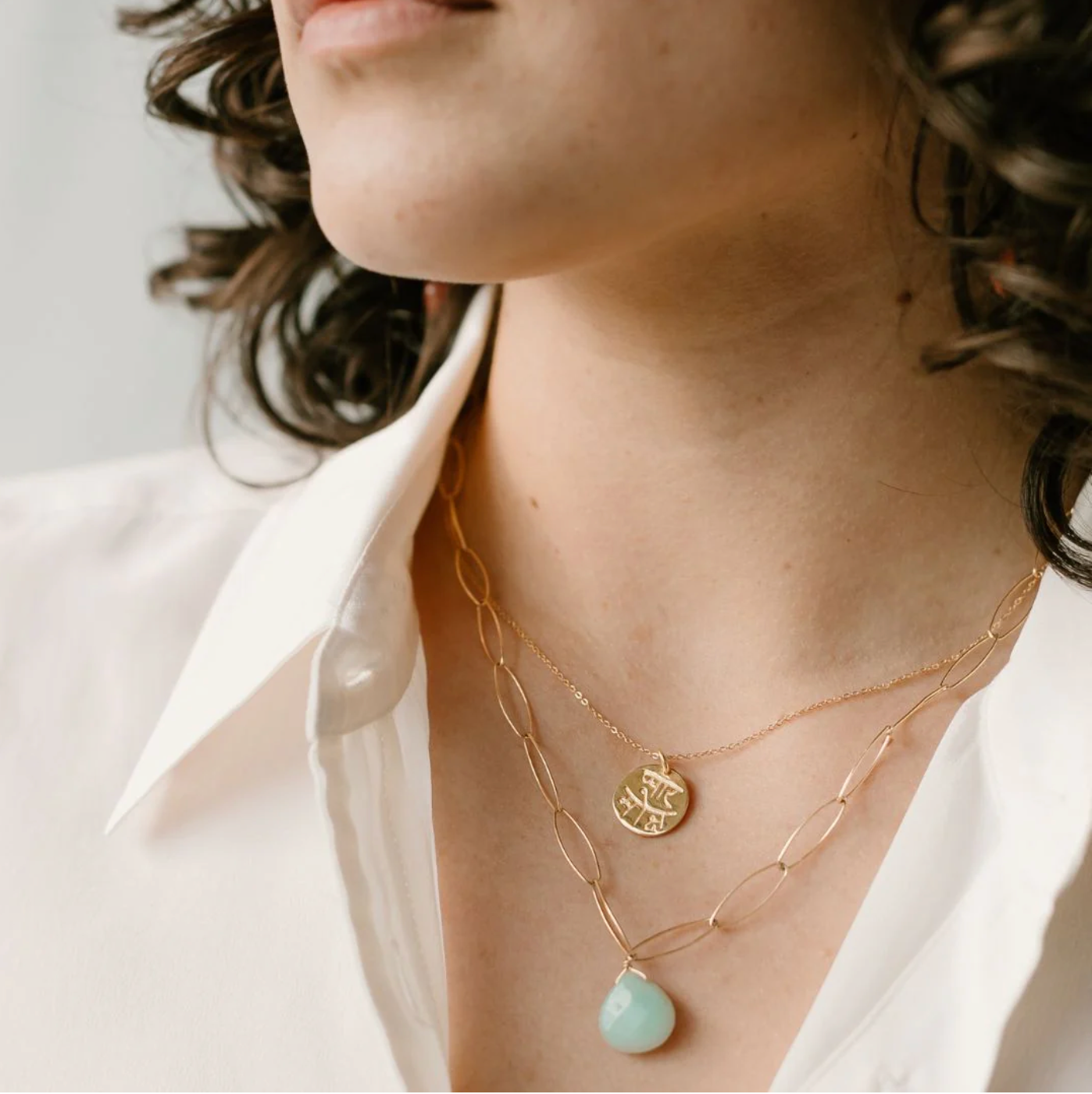 Laura Elizabeth: Daya 16" Gold Necklace