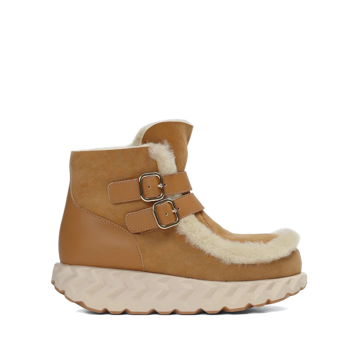 4CCCCEES Tan winter boot with white fur lining on a white background