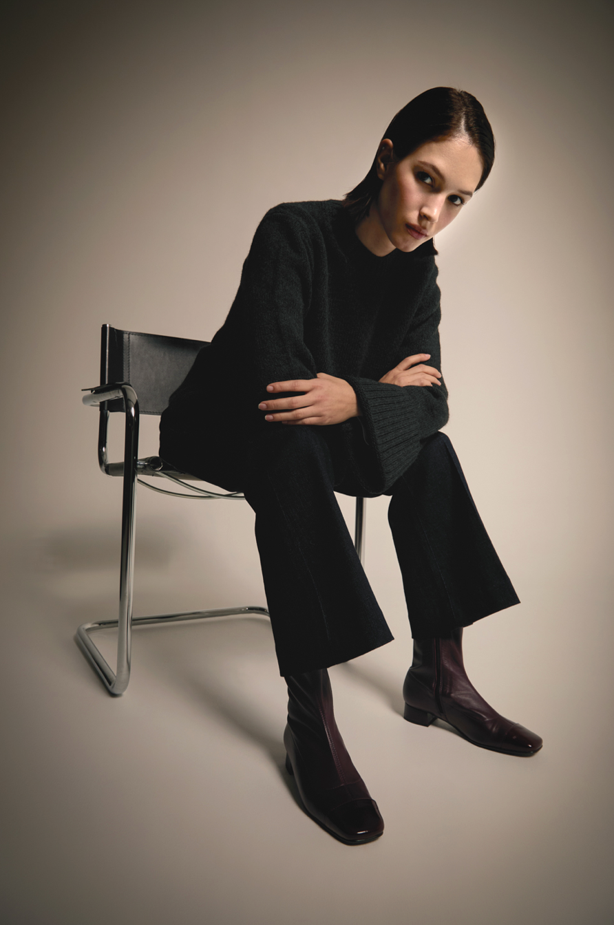 AUGUSTA BURGUNDY BOOTIE WITH CAP TOE