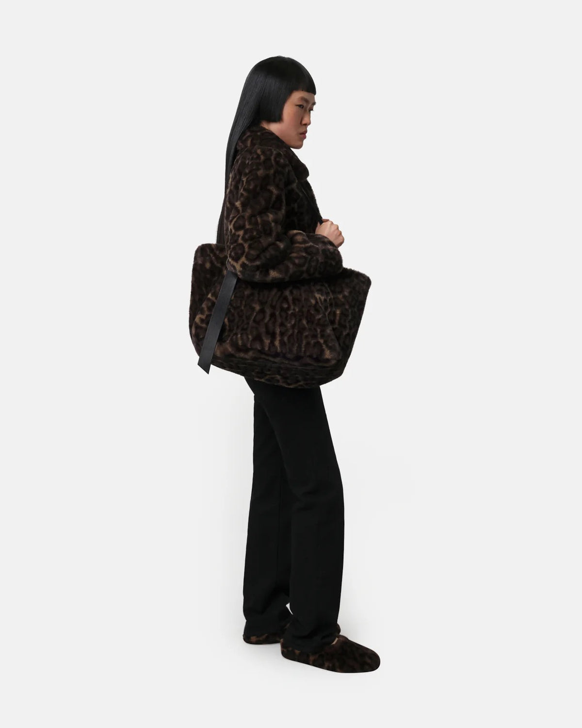 Apparis Esti Dark Leopard Print Tote