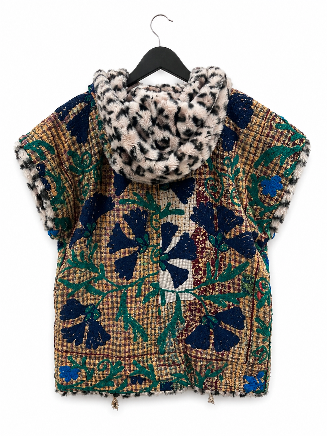 Back of L' île Bleue Sleeveless Kantha Faux Fur Hoody in Bohemian Garden Suzani