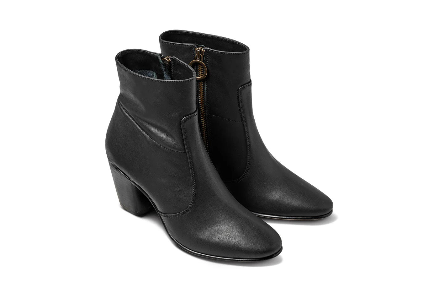 Beek Catbird Black Leather Boot