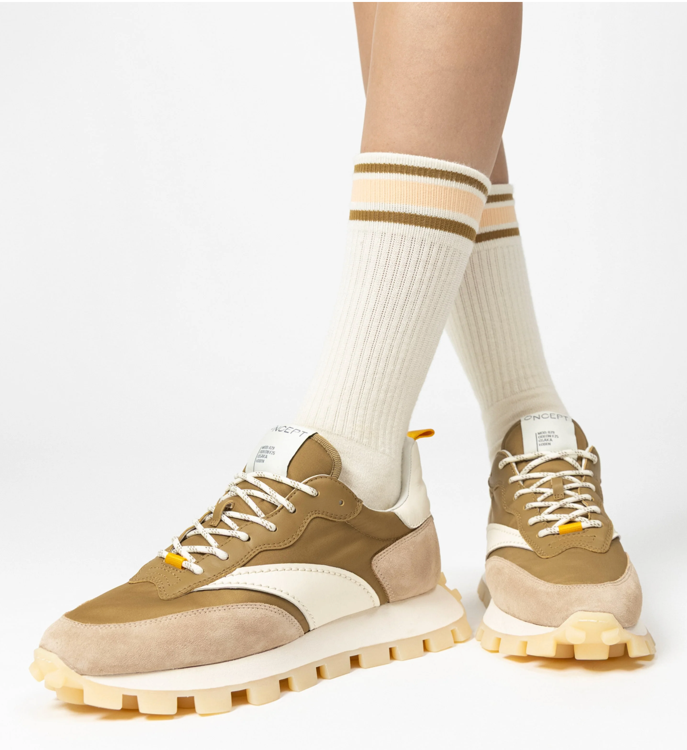 Beige and brown sneakers 