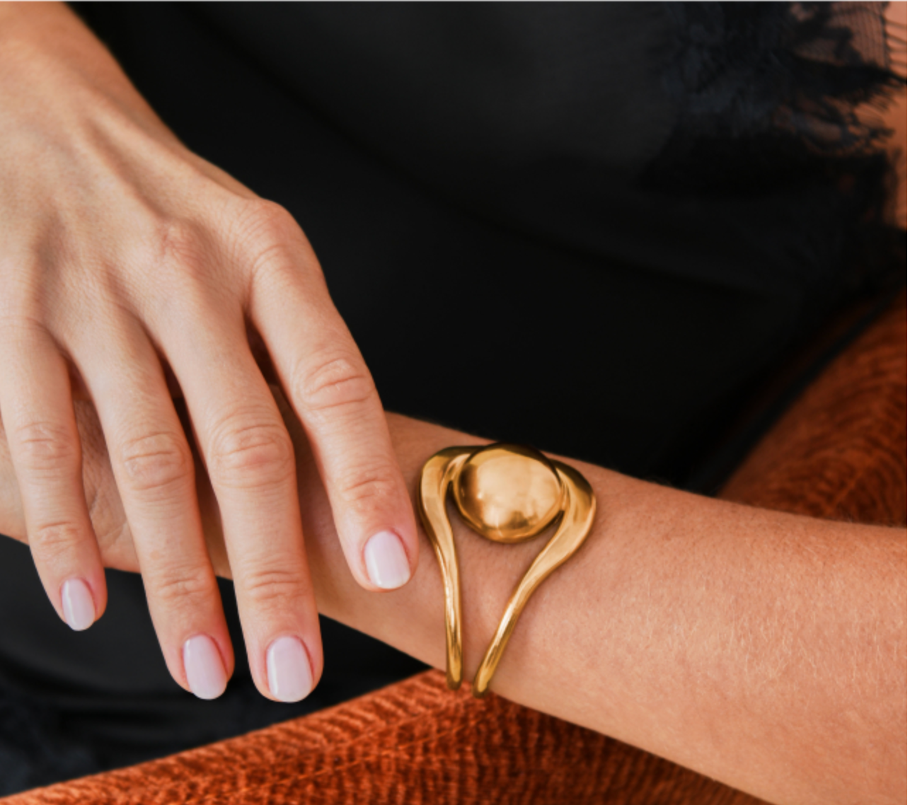 CLARIS VIROT OSMOSE GOLD CUFF