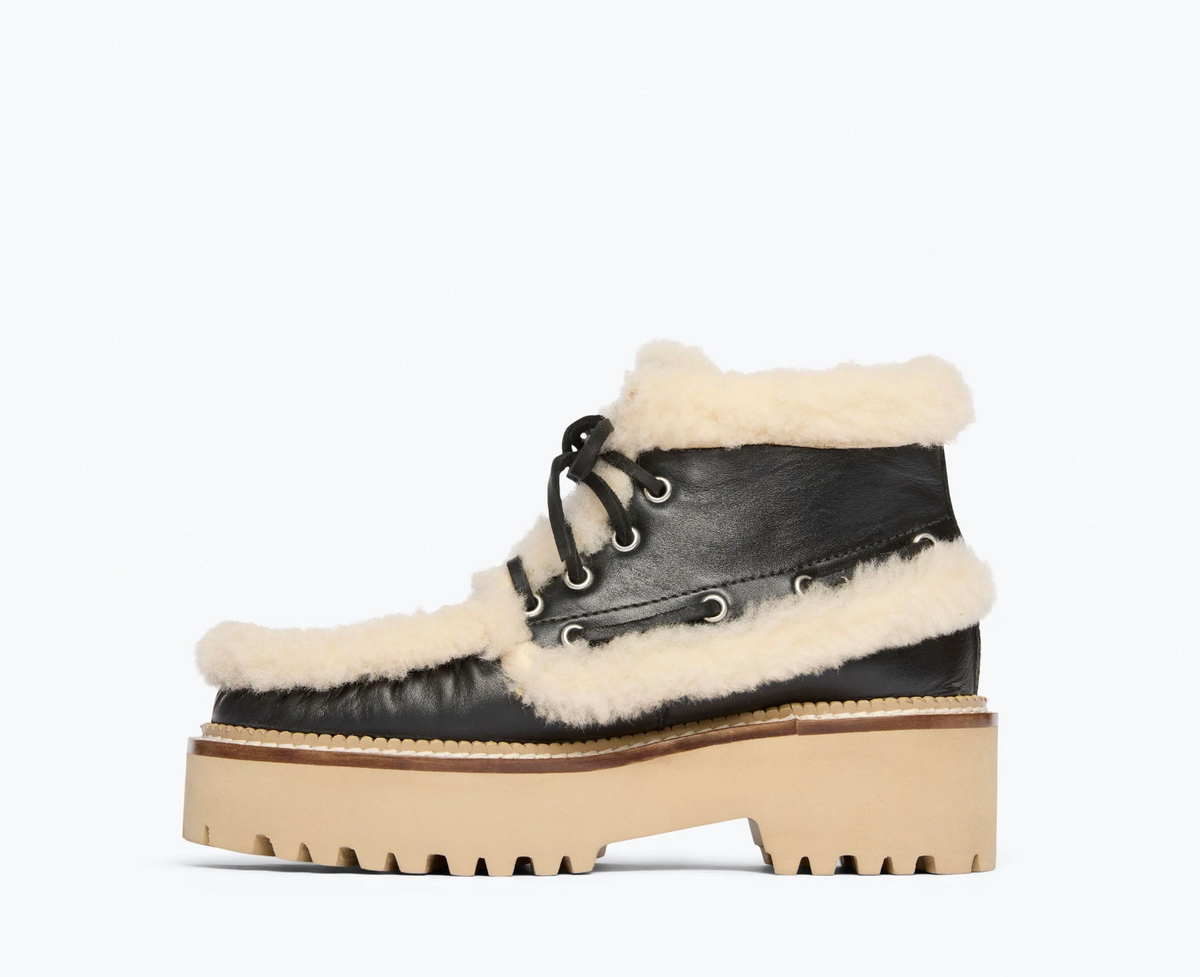 FREDA_SALVADOR_DAKOTA_SHEARLING_IN BLACK CALF 