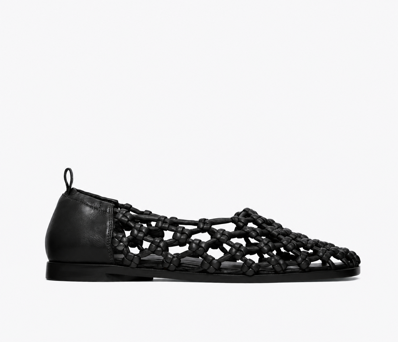 FREDA SALVADOR SALLY BLACK WOVEN FLAT 