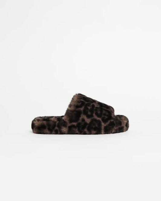 APPARIS: Dillon Leopard Slide