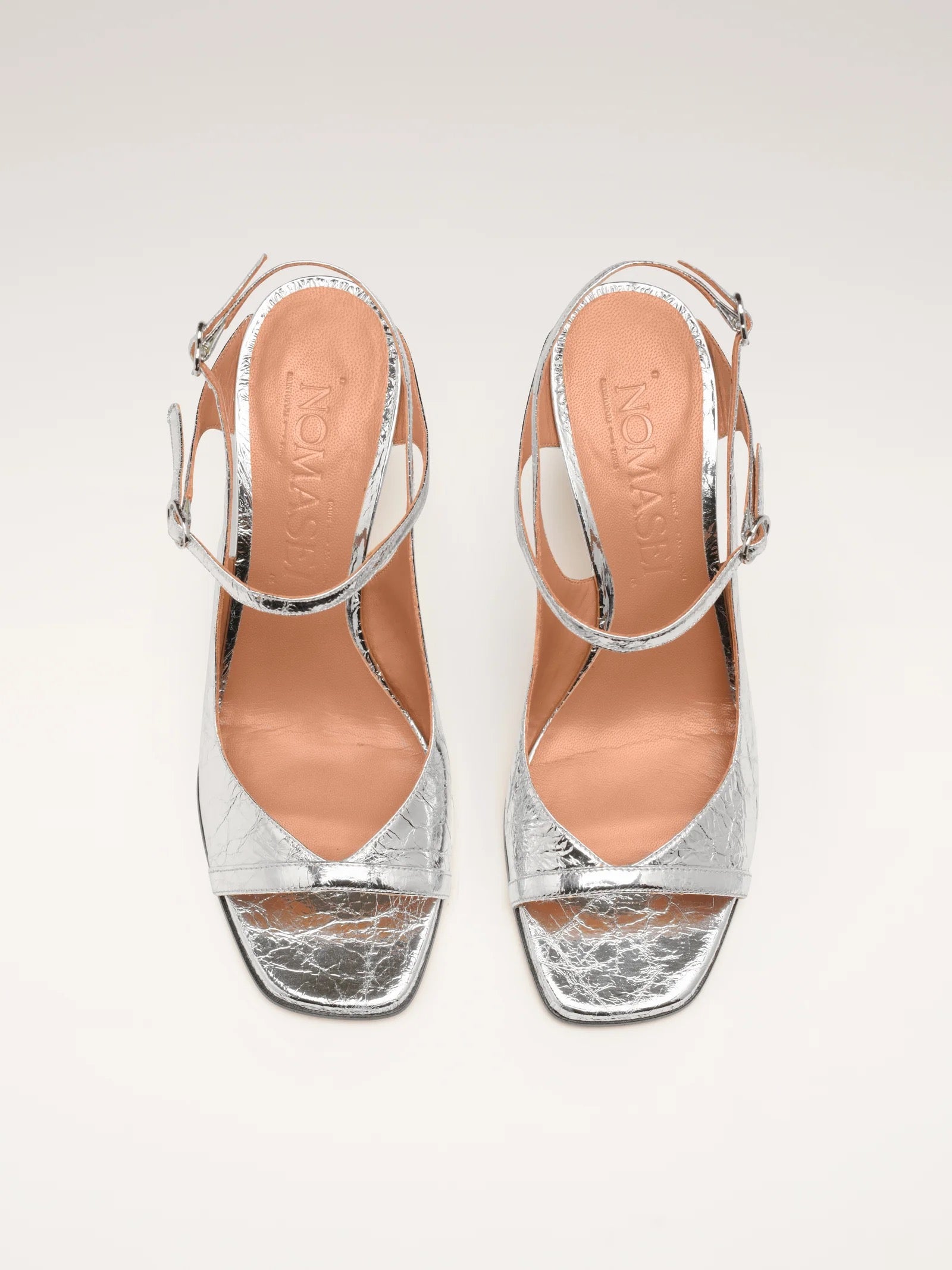 NOMASEI CRINKLE SILVER METALLIC SANDAL