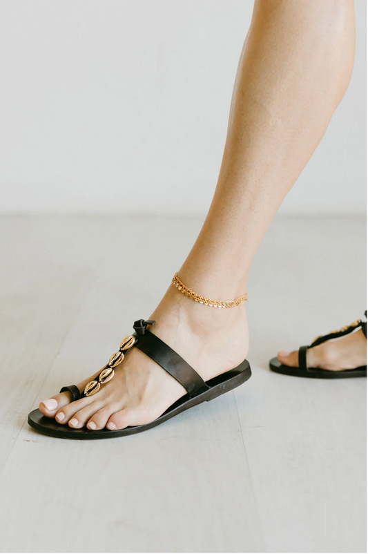 Laura Elizabeth: Barbara Gold Anklet