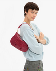 del Wearing Garnet_Diagonal_Woven_as a shoulder bag 