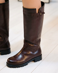 Fox boots on model Burro Brown