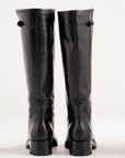 rear-view-fox-boots-rear-view-black